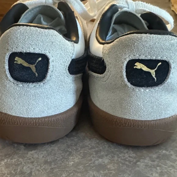 Puma Palermo Sneakers in White, Beige, and Black - Picture 4 of 7